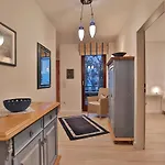 Haus Kastanienallee 3 Haus Kastanienallee 3 6